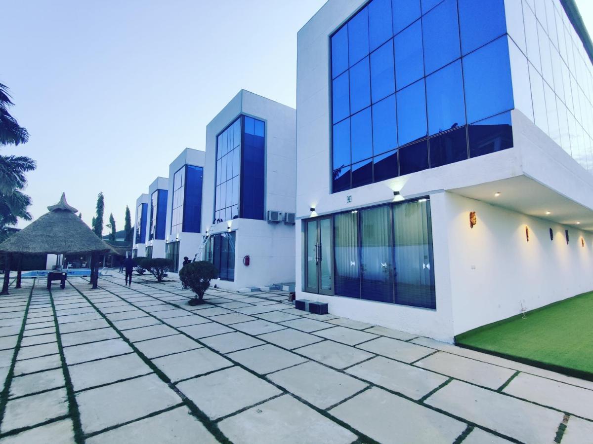 Glass Residence Abuja Bagian luar foto